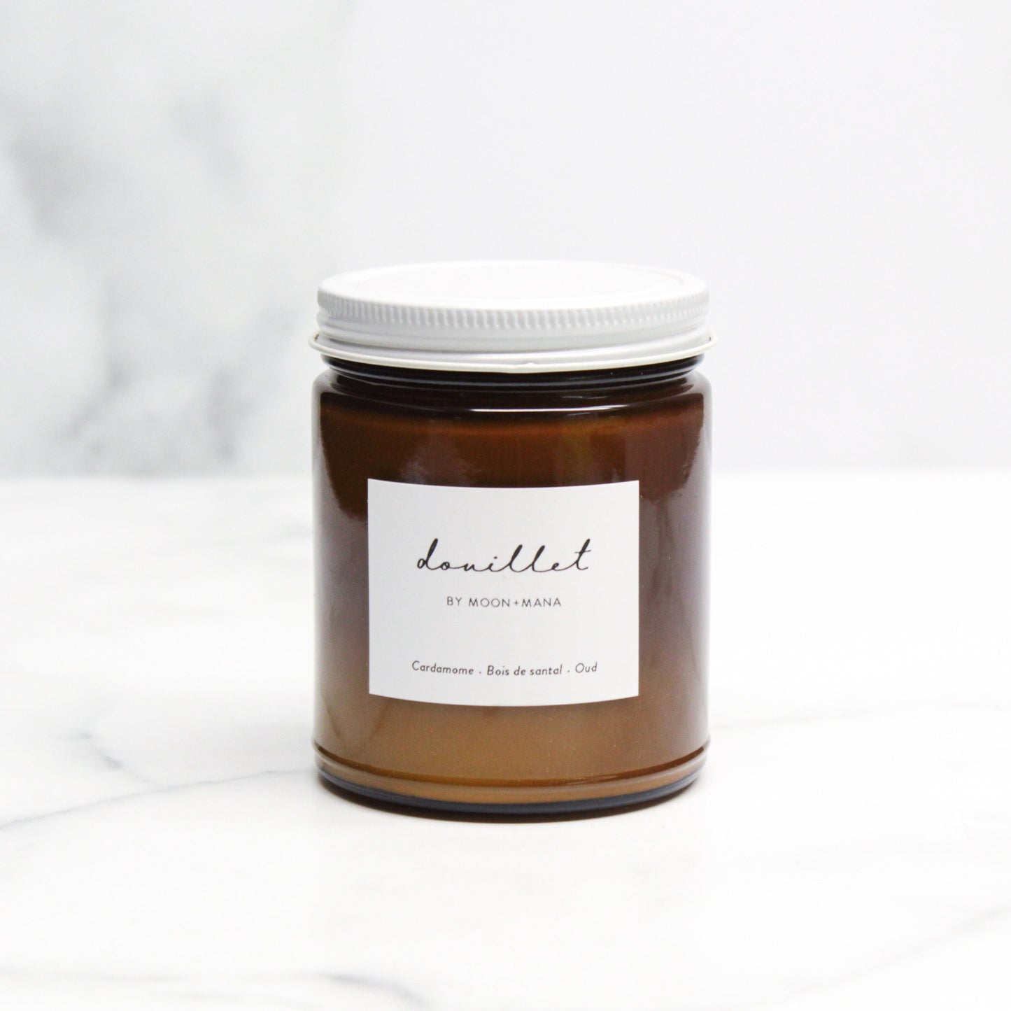 bougie-de-soya-et-noix-de-coco,cardamome,bois-de-santal,oud,moonandmana,cristal,cristaux,bougie,chandelle,cire-de-soya,creation-locale,produit-canadien,fait-au-canada,montreal,ahuntsic,casa-luca,casaluca,boutique-casa-luca,cadeau
