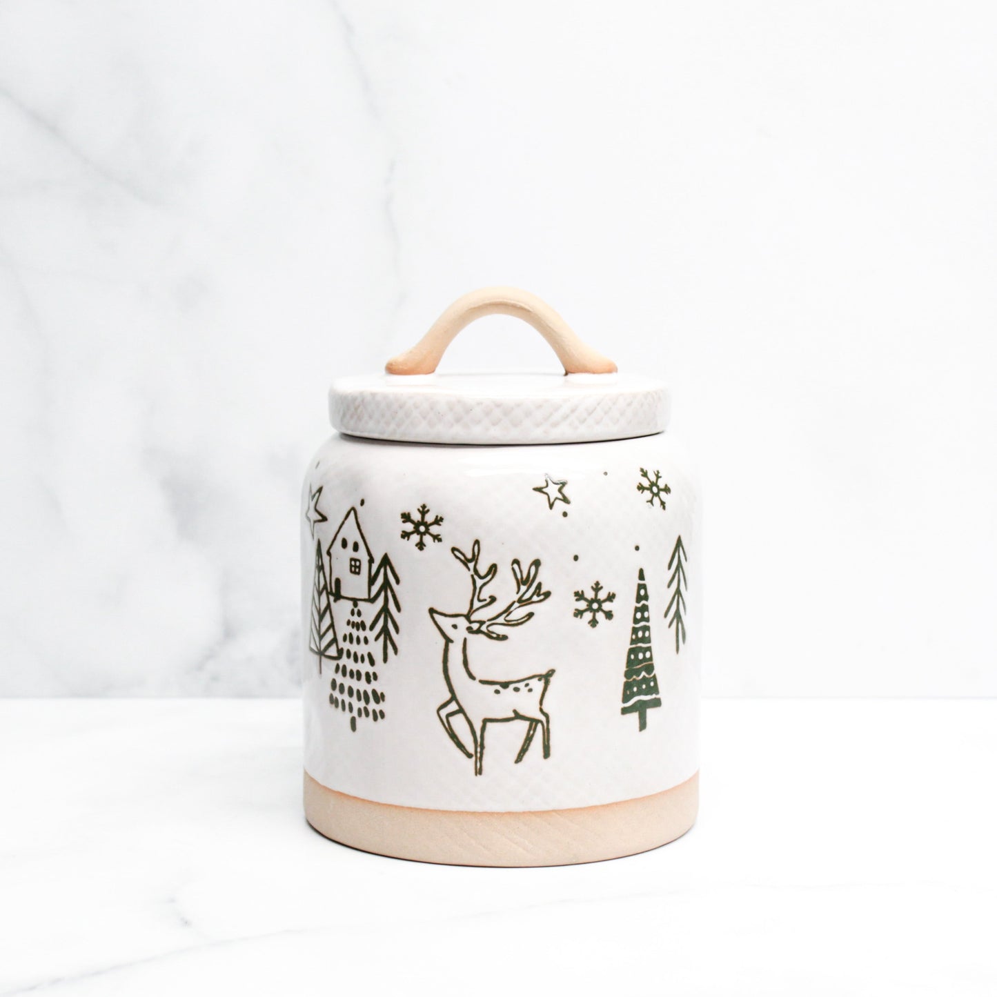 jarre-sapins,tasse,noel,chandails,vaisselle,decoration-de-noel,decoration,casa-luca,boutique-de-noel,montreal,boutique-de-montreal,decoration-de-noel