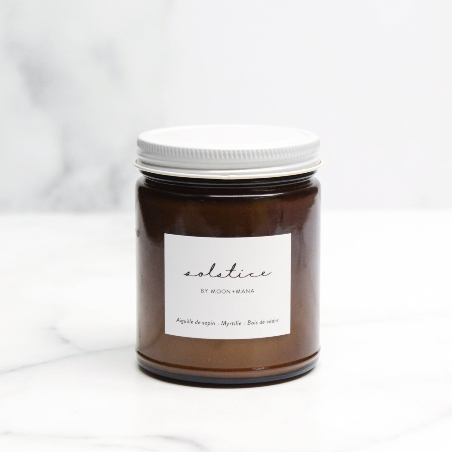 bougie-de-soya-et-noix-de-coco,aiguille-de-sapin,myrtille,bois-de-cedre,moonandmana,cristal,cristaux,bougie,chandelle,cire-de-soya,creation-locale,produit-canadien,fait-au-canada,montreal,ahuntsic,casa-luca,casaluca,boutique-casa-luca,cadeau
