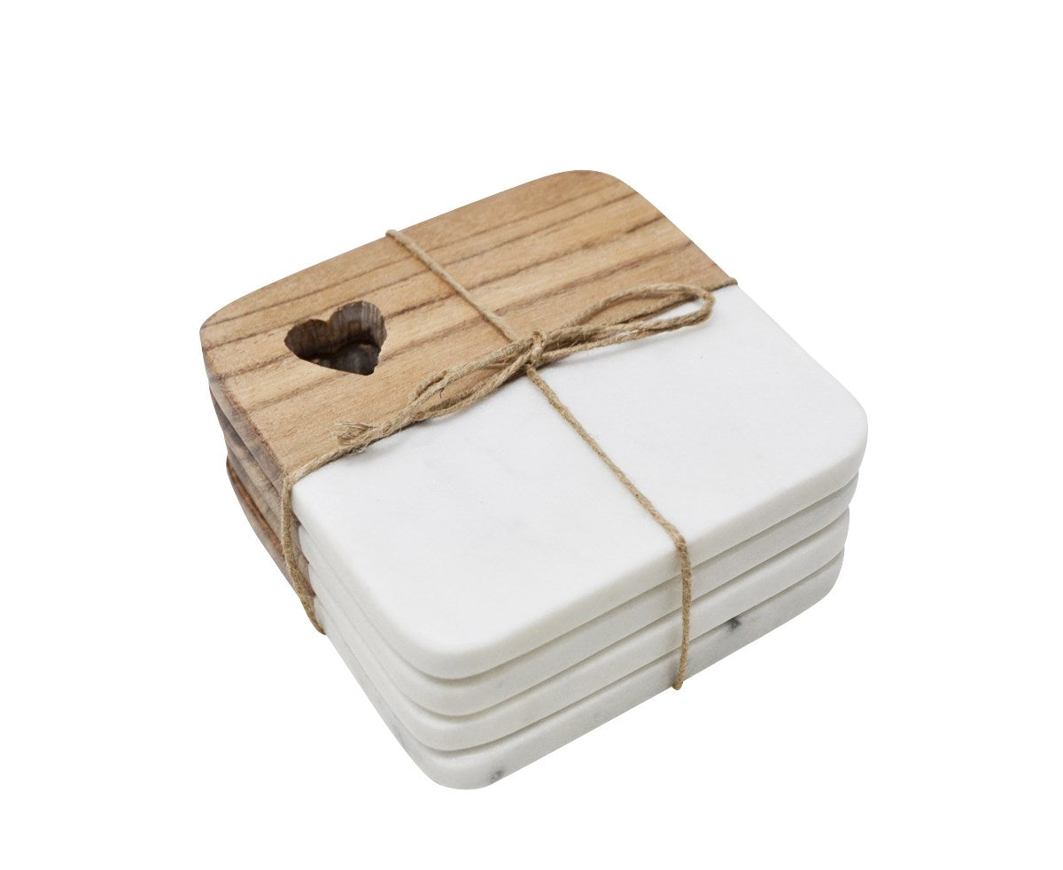ensemble-de-4-sous-verres-coeur,cadeau,idee-originale,idee-cadeau,decoration,bois,idee-decoration,montreal,ahuntsic,casa-luca,boutique-casa-luca