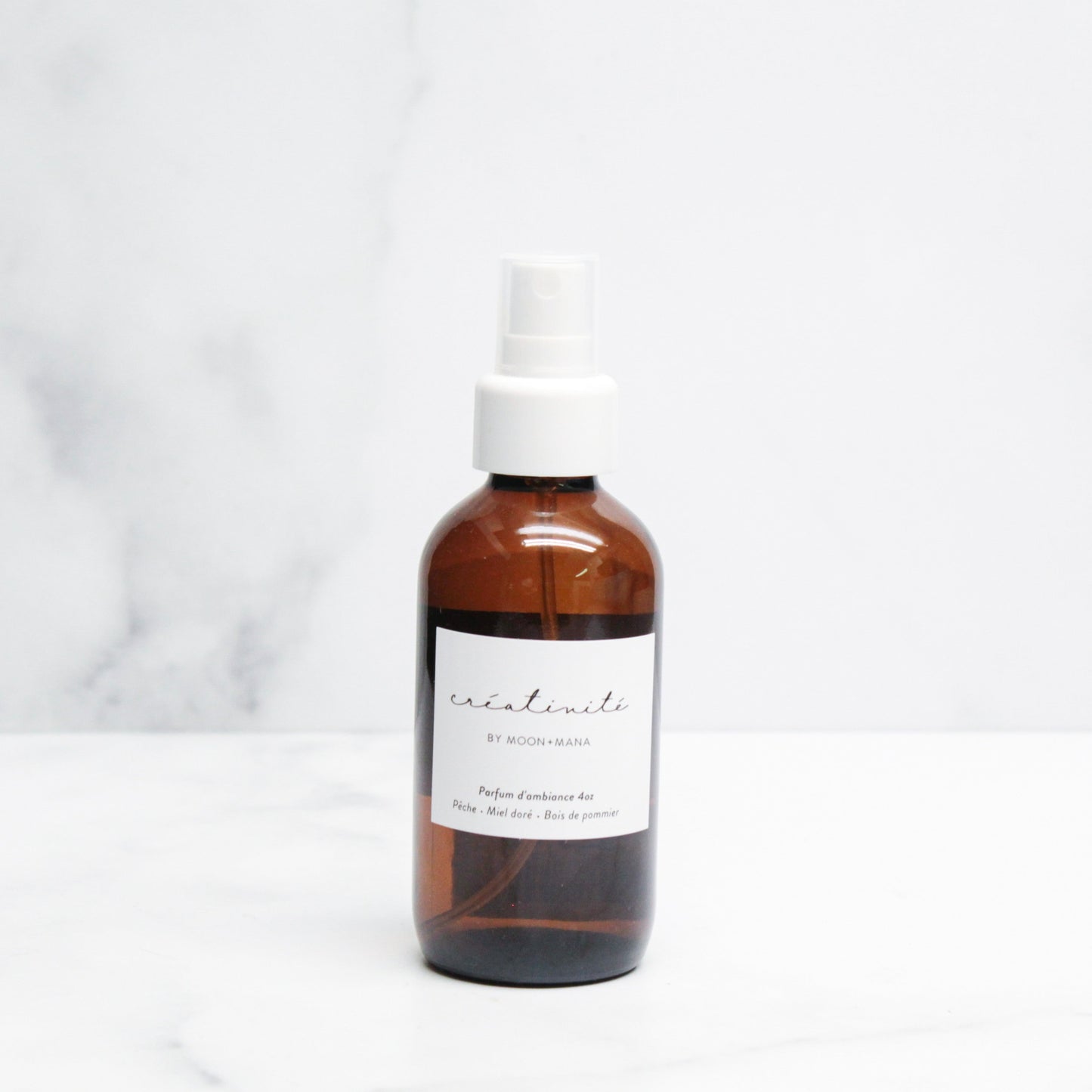 parfum-dambiance-creativite,peche,bois-de-pommier,miel-dore,parfum,ambiance,creation-locale,montreal,ahuntsic,casa-luca,casaluca,boutique-casa-luca,achat-local,fait-a-la-main,moon-mana