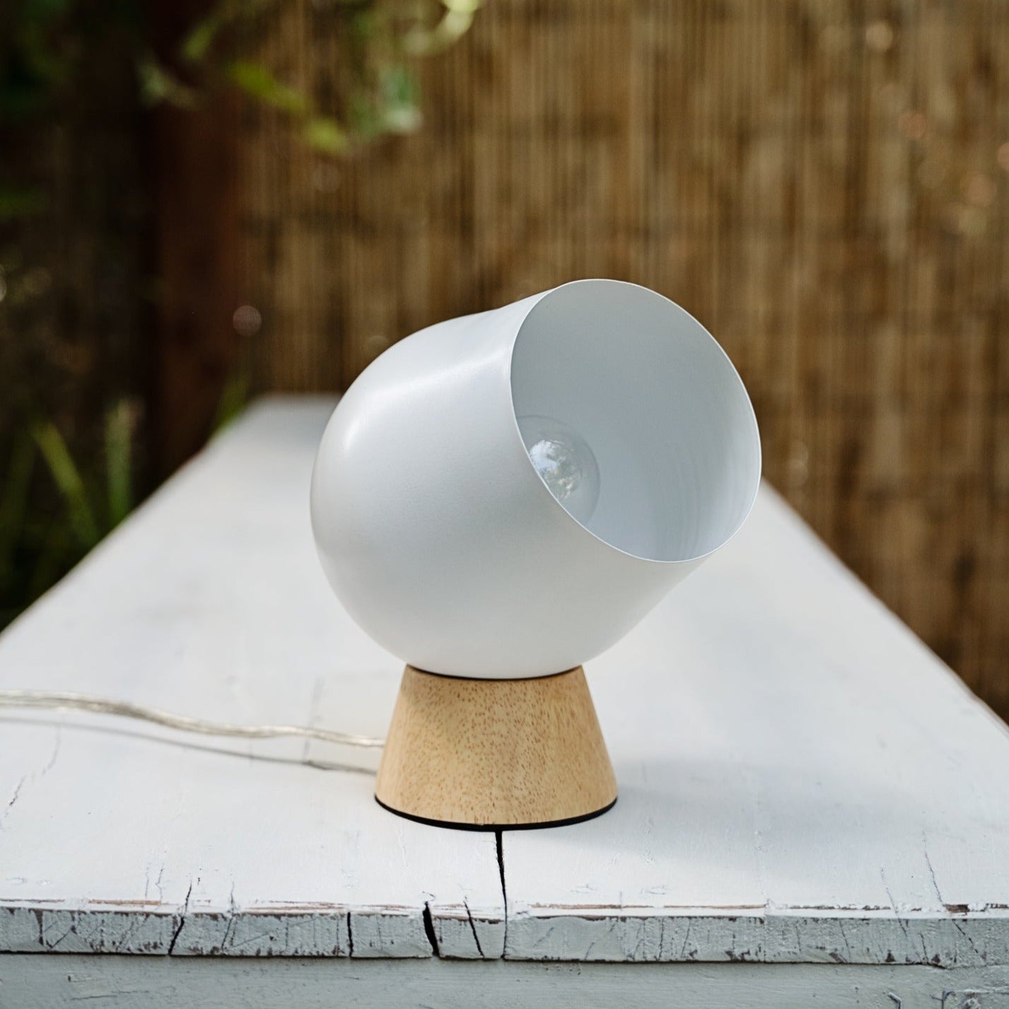 lampe,decoration,deco,montreal,ahuntsic,boutique-casa-luca,lampe-de-table,lampe-blanche,blanche-et-bois