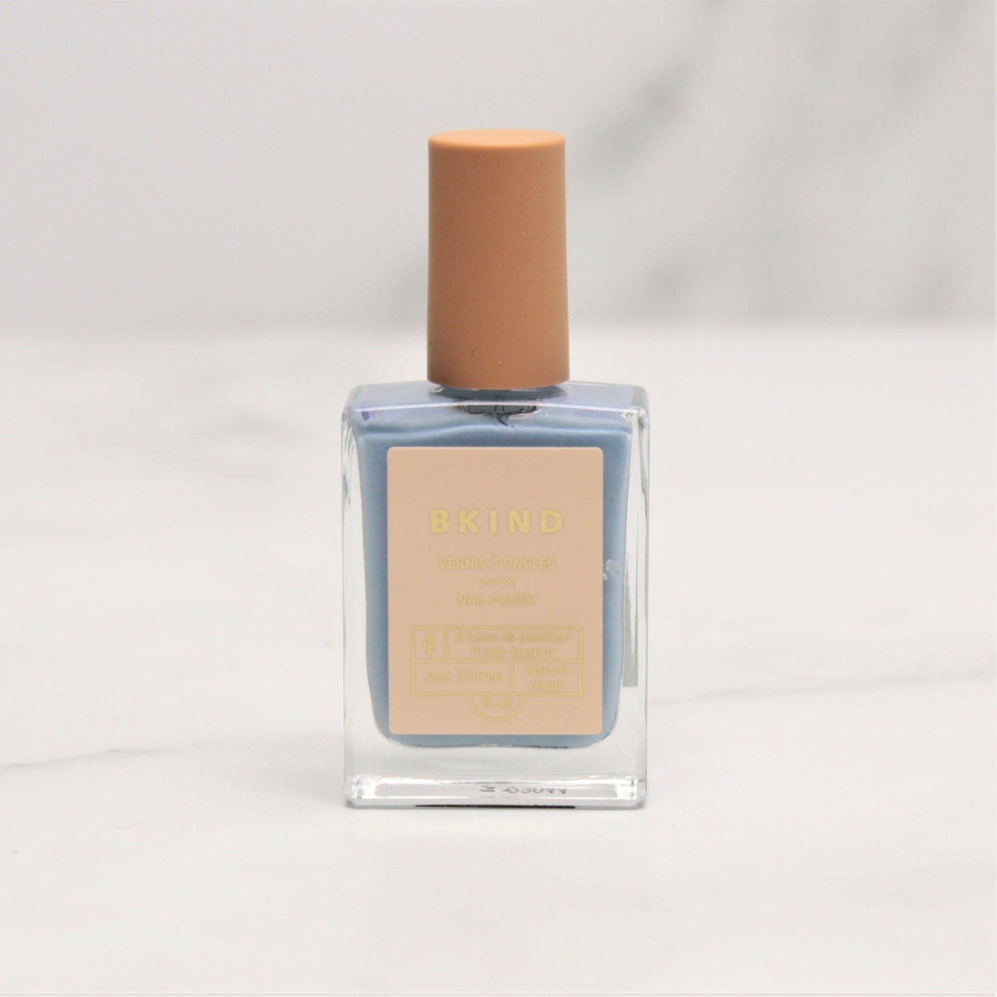 vernis-a-ongles-jean-y-in-a-bottle,vernis-a-ongles,bkind,montreal,vernis,vegetalien,non-toxique,quebec,fait,fabrique, produits-quebecois,pastel,montreal,ahuntisic,boutique-casa-luca