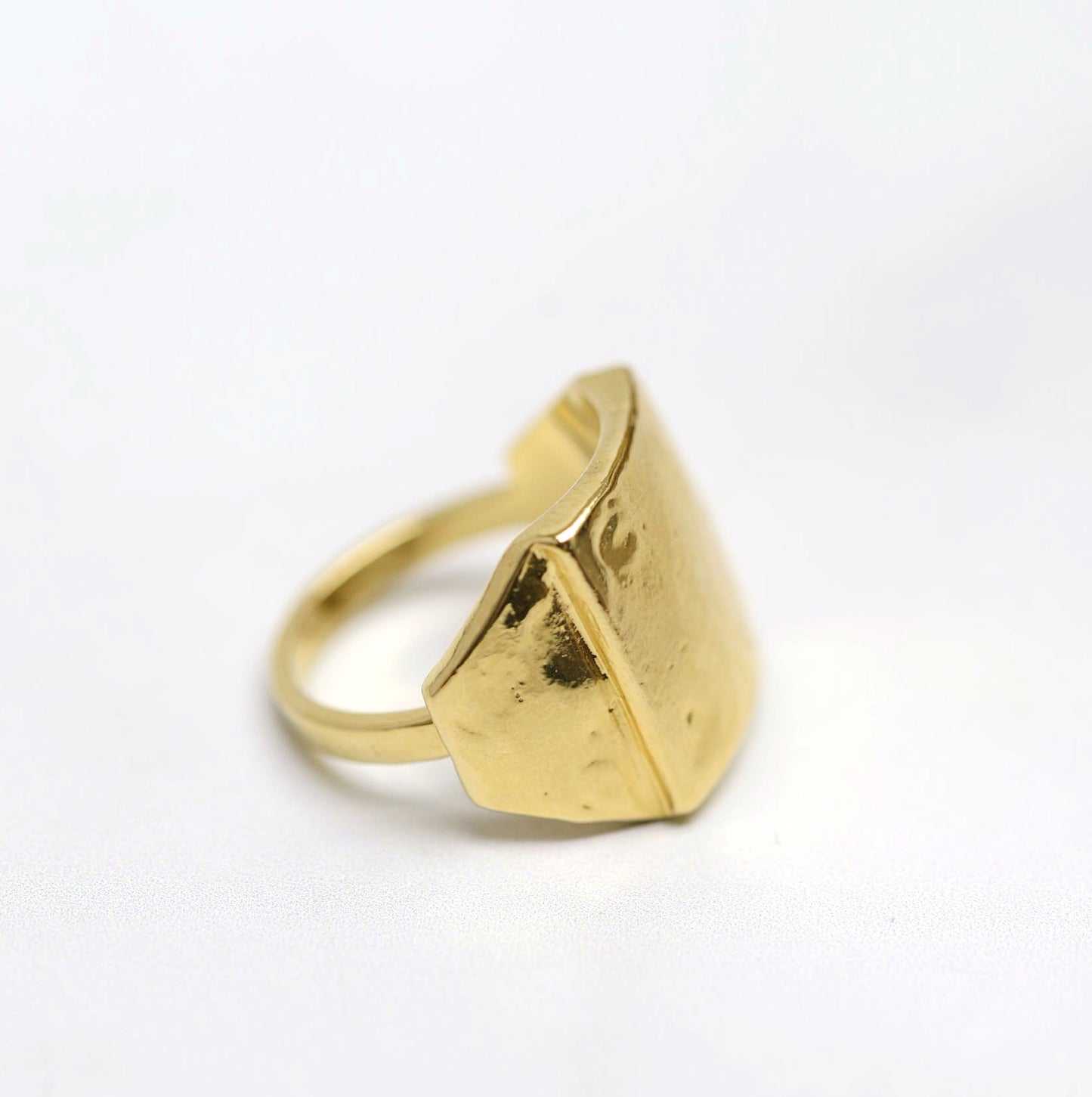 bague-plaquee-or-anni,bague-plaquee-or-18k,bague,or,pilgrim,ahuntsic,casa-luca,montreal