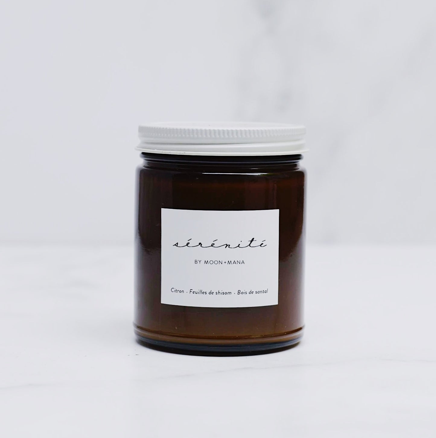 bougie-de-soya-serenite-citron-feuilles-de-shisom-et-bois-de-santal,moonandmana,cristal,cristaux,bougie,chandelle,cire-de-soya,creation-locale,produit-canadien,fait-au-canada,montreal,ahuntsic,casa-luca,casaluca,boutique-casa-luca,cadeau