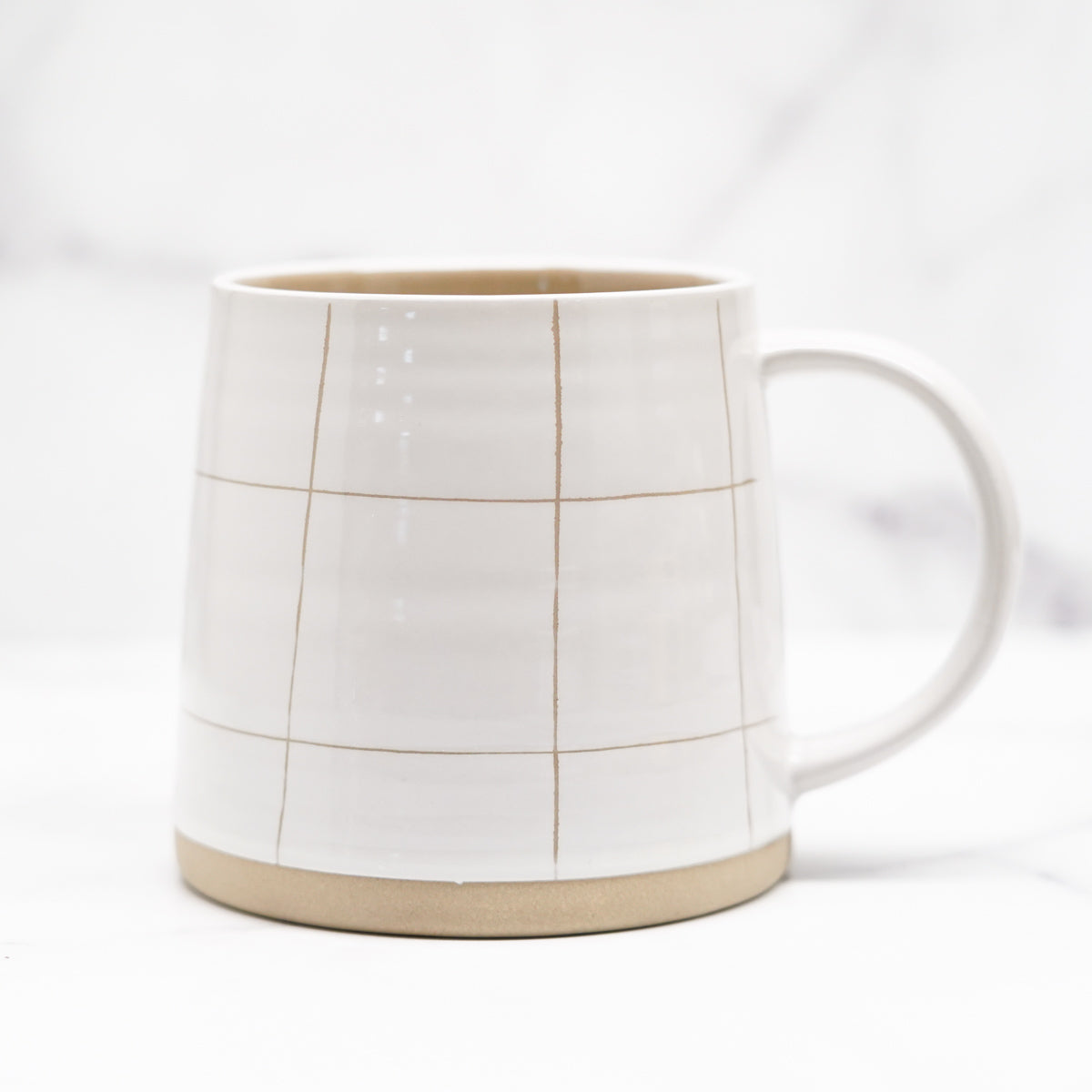 grande-tasse-en-gres,tasse-en-gres,montreal,idee-cadeau,vaisselle,tendance,boutique-de-vaisselle,cuisinerie,montreal,boutique-casa-luca,casa-luca,ahuntsic,gres,tasse,cafe,