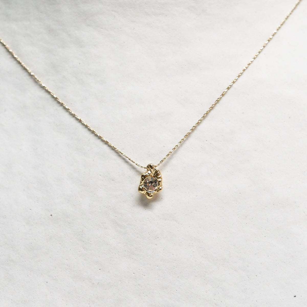 collier-plaque-or-pilgrim-belief,or,bijou,bijoux,collier,chaine,montreal,ahuntsic, boutique-casa-luca,casa-luca,gold,plaque-or