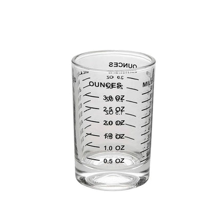 verre-a-mesurer,madame-gin,gin,blog-madame-gin,shaker-cocktail,mixologie,cocktail,kit-de-mixologie, mocktail,accessoire-pour-le-bar,bar,drink,inox,acier-inoxydable,montreal,ahuntsic,casa-luca,boutique-casa-luca,boutique-montreal