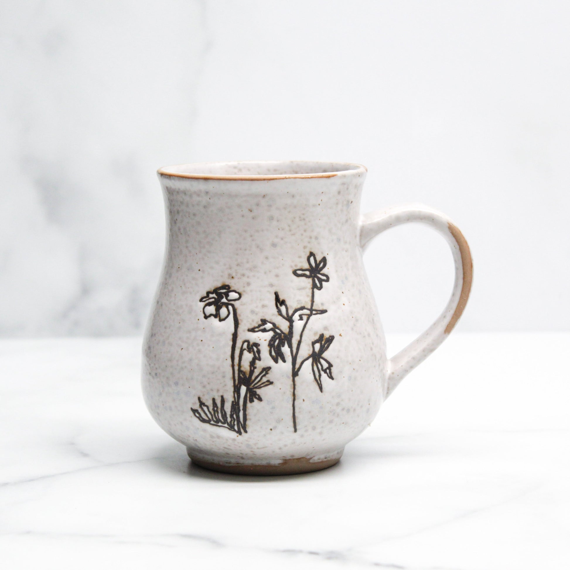 tasse-traits,vaisselle,ceramique,casa-luca,boutique-casa-luca,ahuntsic,montreal,decoration,motifs-fleurs