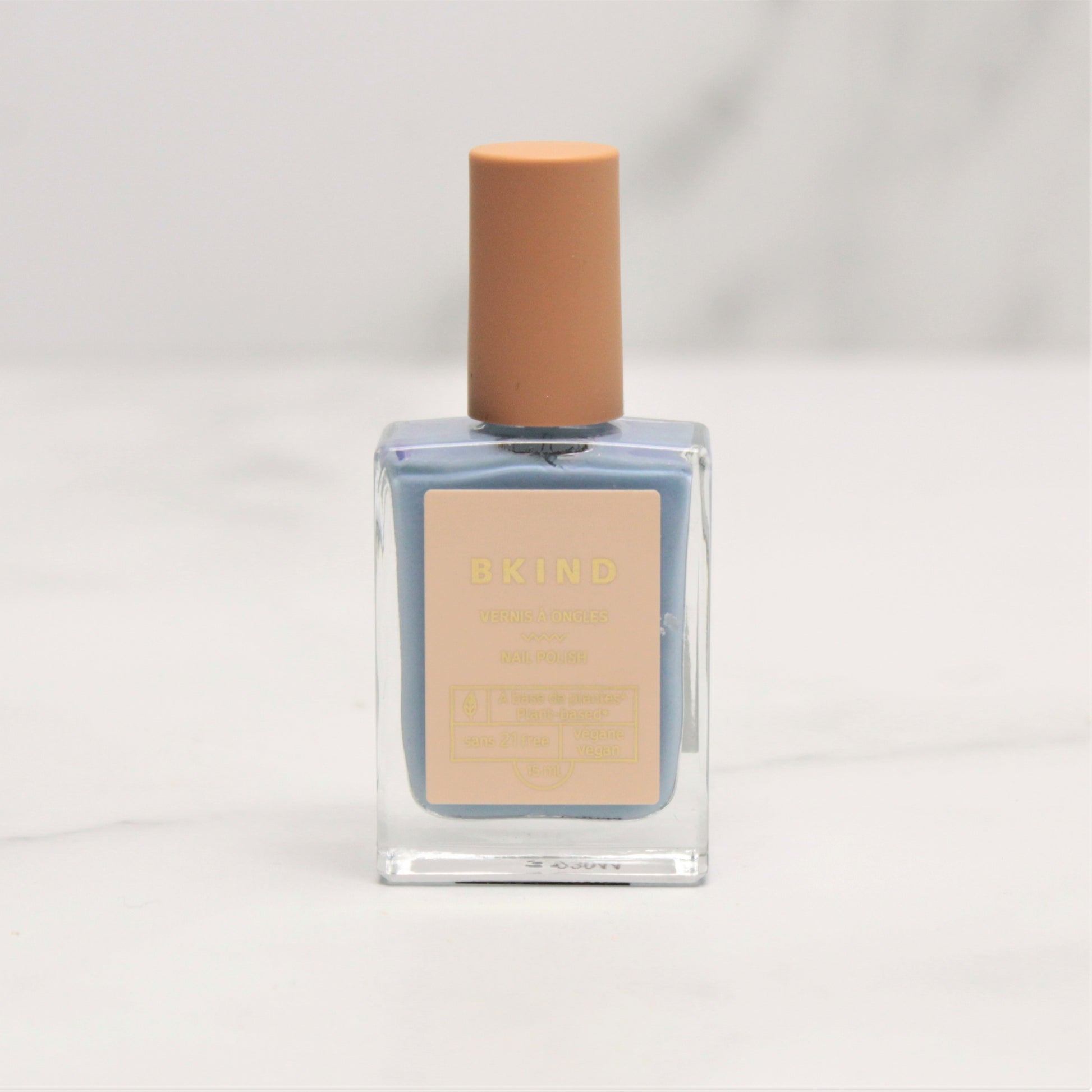 vernis-a-ongles-jean-y-in-a-bottle,vernis-a-ongles,bkind,montreal,vernis,vegetalien,non-toxique,quebec,fait,fabrique, produits-quebecois,pastel,montreal,ahuntisic,boutique-casa-luca