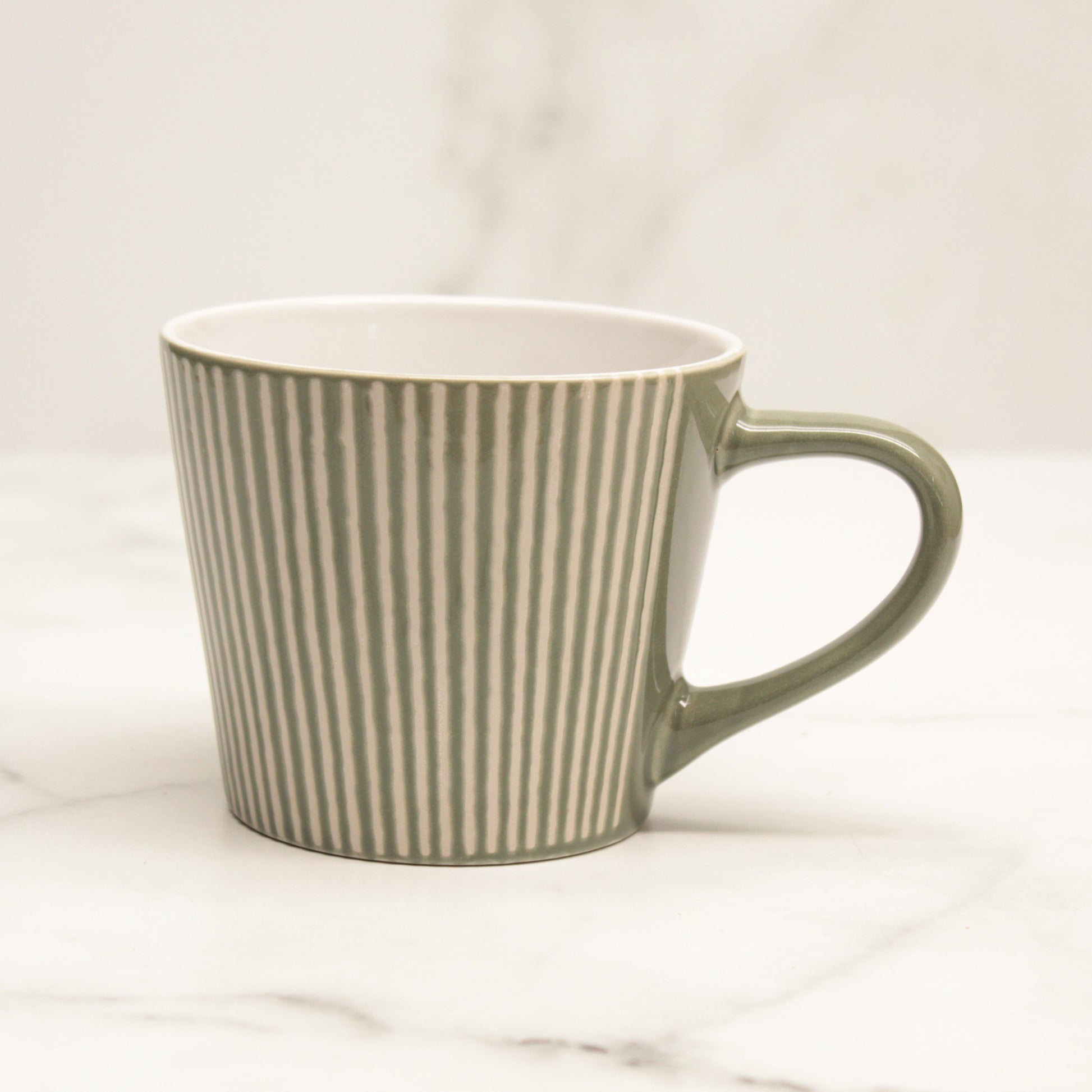 tasse-verte,bol,vaisselle,ceramique,casa-luca,boutique-casa-luca,ahuntsic,montreal,decoration