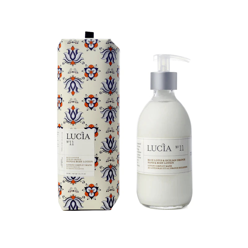 lotion-corps-et-mains-lucia-no-11-lotus-bleu-et-orange-sicilienne,lotion-corps-et-mains,lotion,corps,main,mains,lucia,produit-quebecois,compagnie-quebecoise,montreal,ahuntsic,boutique-casa-luca,casa-luca,boutique-montreal