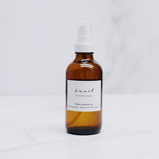 parfum-dambiance-eveil-the-de-kombucha-goyave-rose-et-bois-de-palmier,parfum,ambiance,creation-locale,montreal,ahuntsic,casa-luca,casaluca,boutique-casa-luca,achat-local,fait-a-la-main,moon+mana