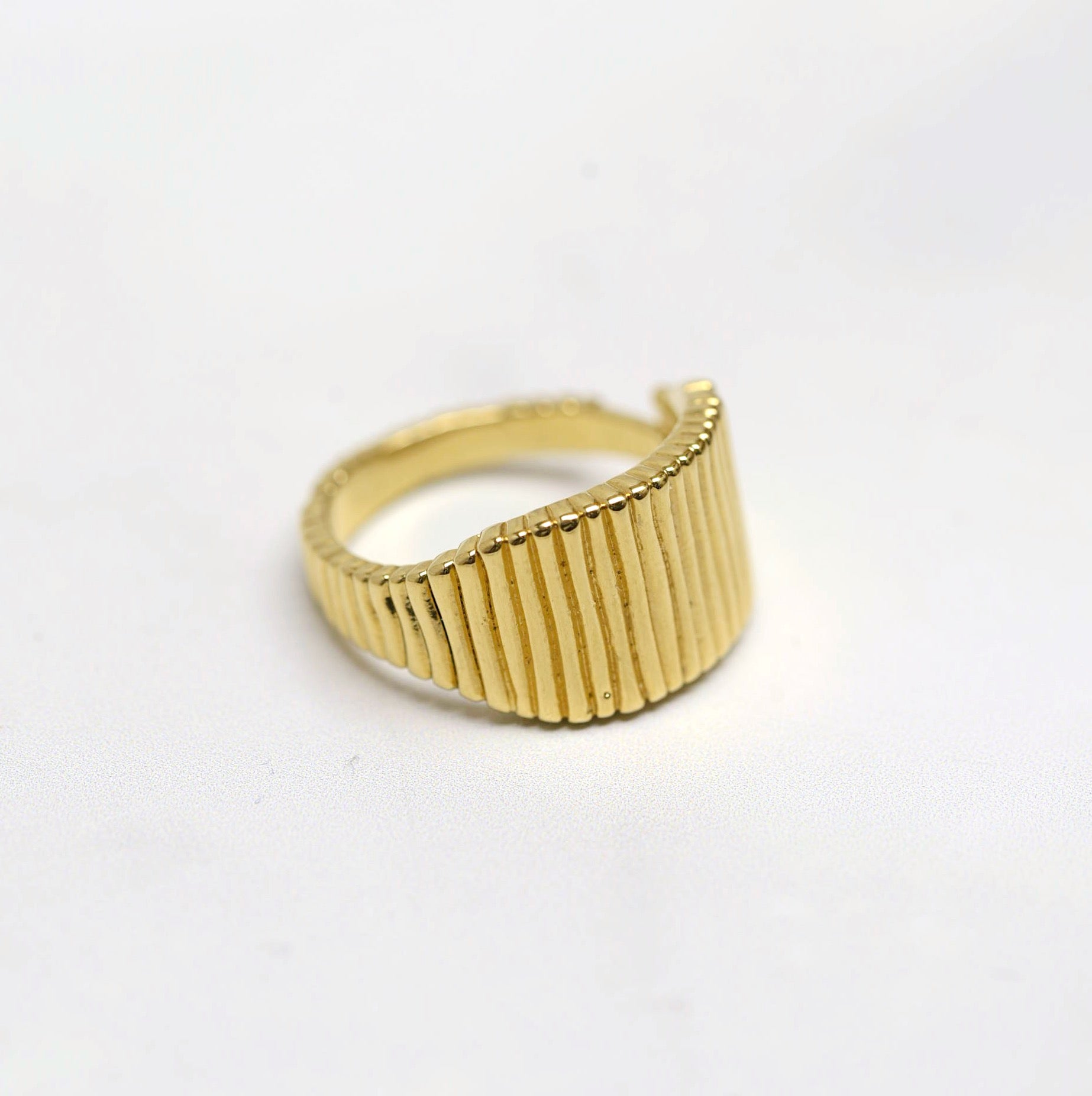 bague-plaquee-or-jemma,bague-plaquee-or-18k,bague,or,pilgrim,ahuntsic,casa-luca,montreal