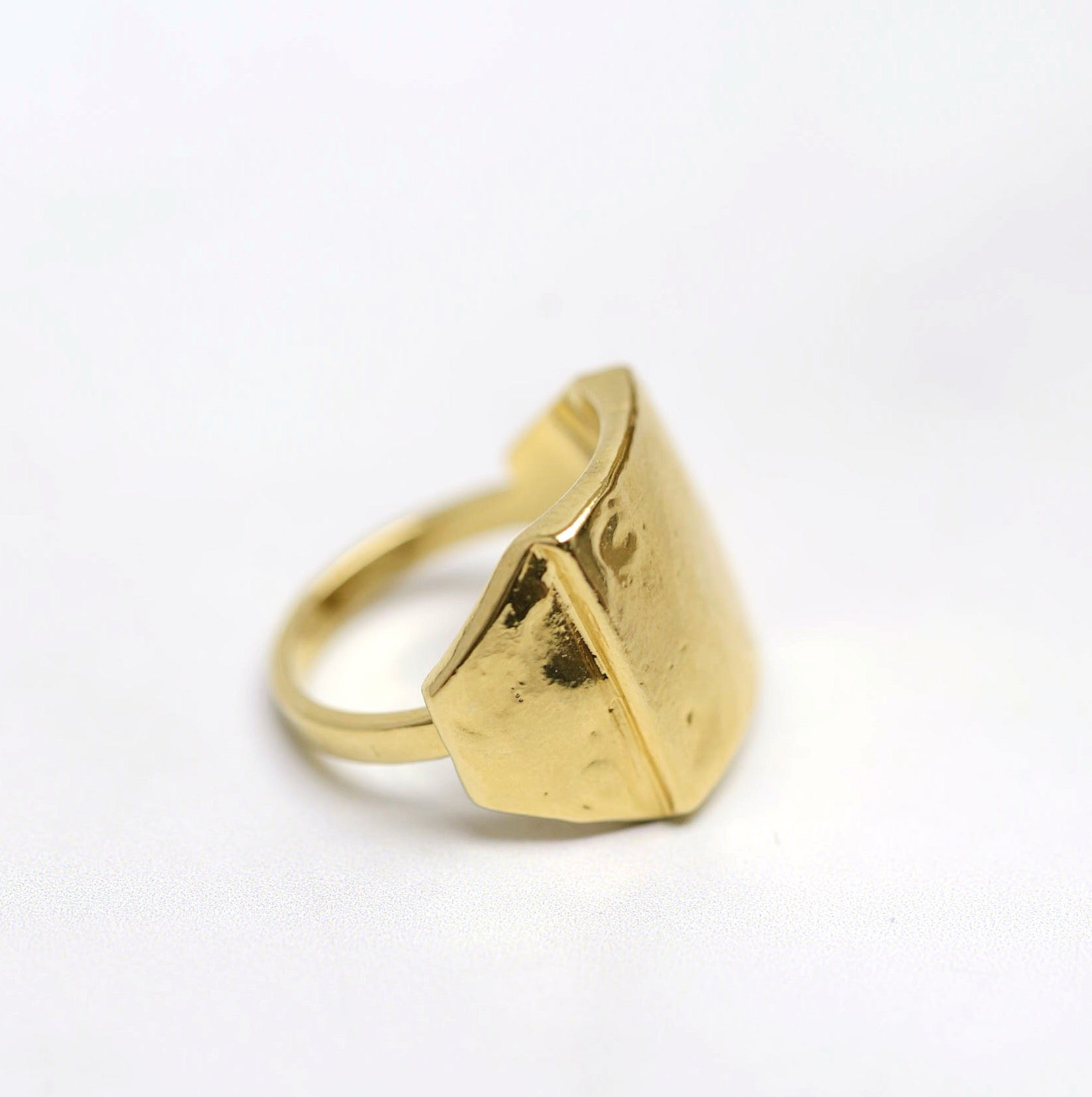 bague-plaquee-or-anni,bague-plaquee-or-18k,bague,or,pilgrim,ahuntsic,casa-luca,montreal