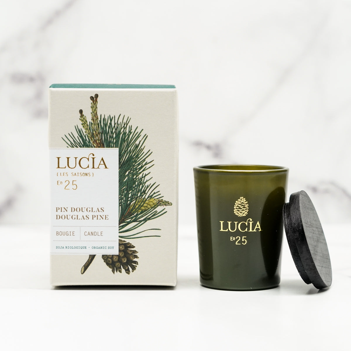 petite-chandelle,chandelle,couvercle-bois,lucia,purliving,montreal,fait,quebec,fabrique,pin-douglas,pin,sapin,savon-de-noel,sapin-douglas,boutique-montreal,idee-cadeau-noel,casa-luca,boutique-casa-luca,boutique-montreal,ahuntsic