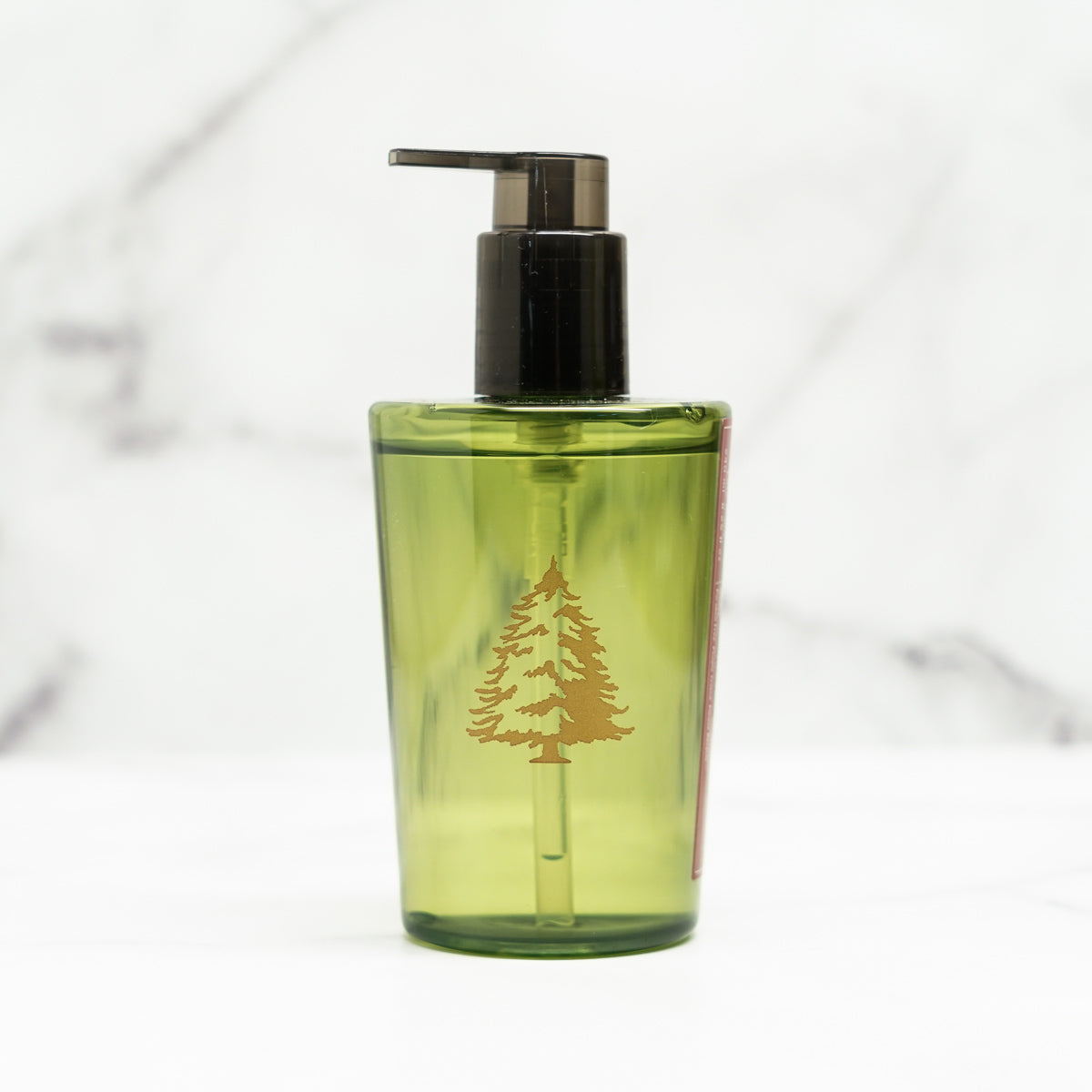 savon-a-main-240ml-frasier-fir,thymes,frasier-fir,parfum-des-fetes,arome-de-sapin,frasier-fir,noel,temps-des-fetes,montreal,ahuntsic,casa-luca,boutique-casa-luca