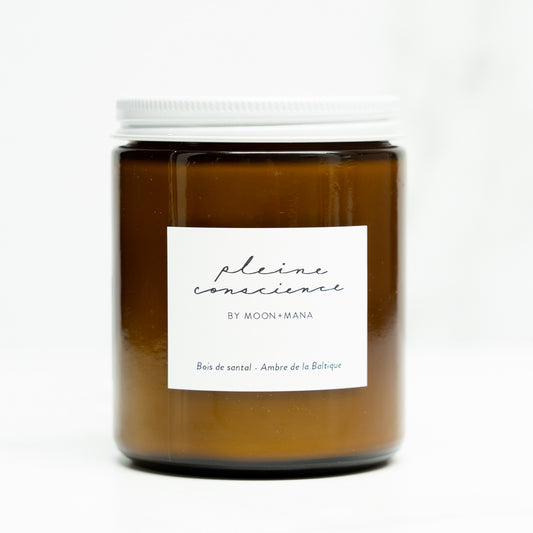bougie-de-soya-et-noix-de-coco-bois-de-santal-et-ambre-de-la-baltique,moonandmana,cristal,cristaux,bougie,chandelle,cire-de-soya,creation-locale,produit-canadien,fait-au-canada,montreal,ahuntsic,casa-luca,casaluca,boutique-casa-luca,cadeau