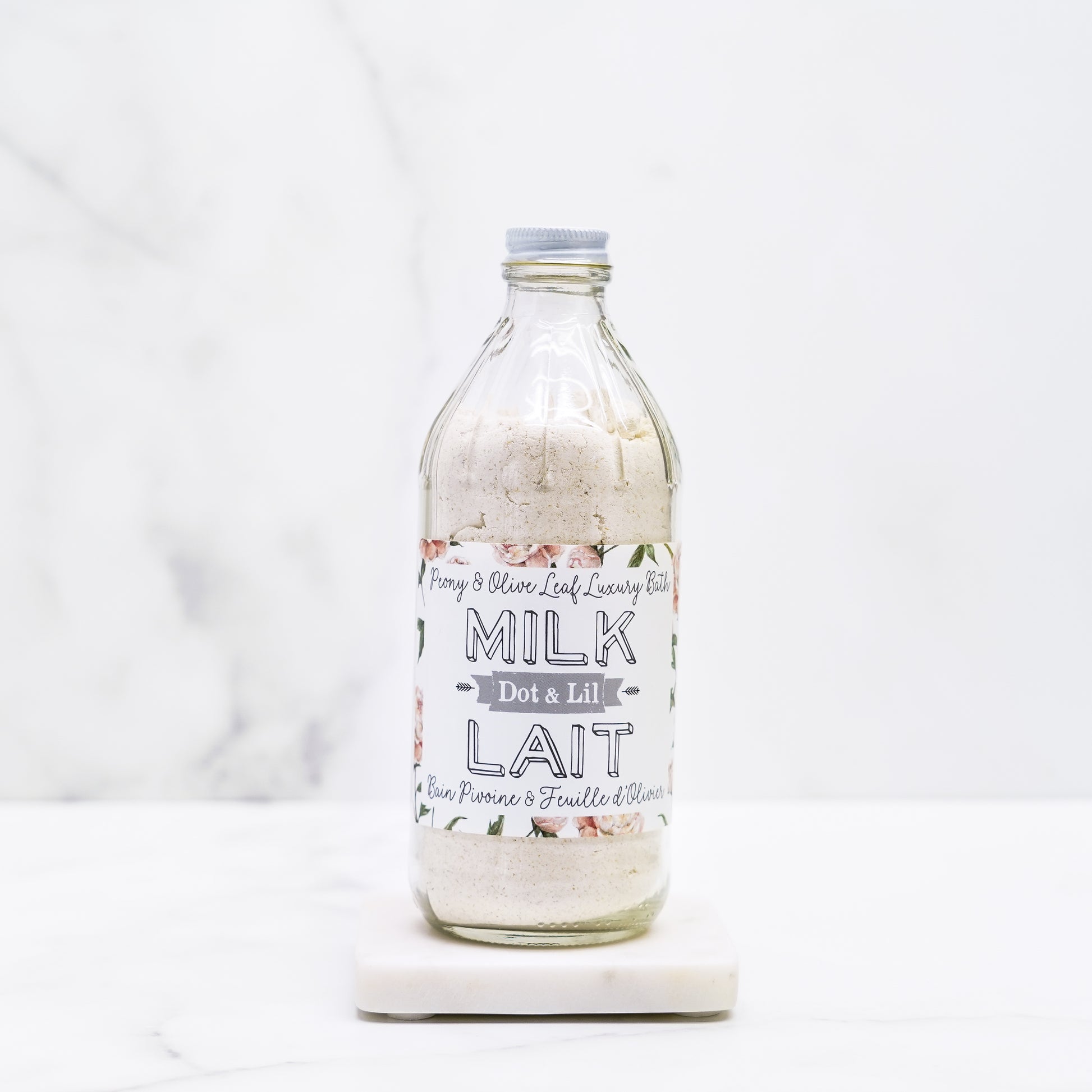 lait-de-bain-dot-&-lil-pivoine-et-feuille-dolivier-montreal,lait,bain,pivoine,feuille-olivier,dot&lil,dot-et-lil,fait,quebec, fabrique,montreal,boutique,casa-luca,ahuntsic,achat-local, produit-quebecois,idee-cadeau,