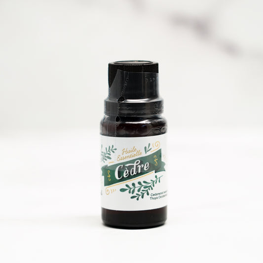 huile-essentielle-savonnerie-des-diligences-cedre-montreal,huile-essentielle,casa-luca-ahuntsic,montreal,savonnerie-des-dilligences,produits-quebecois,fait,quebec,fabrique,boutique-casa-luca,