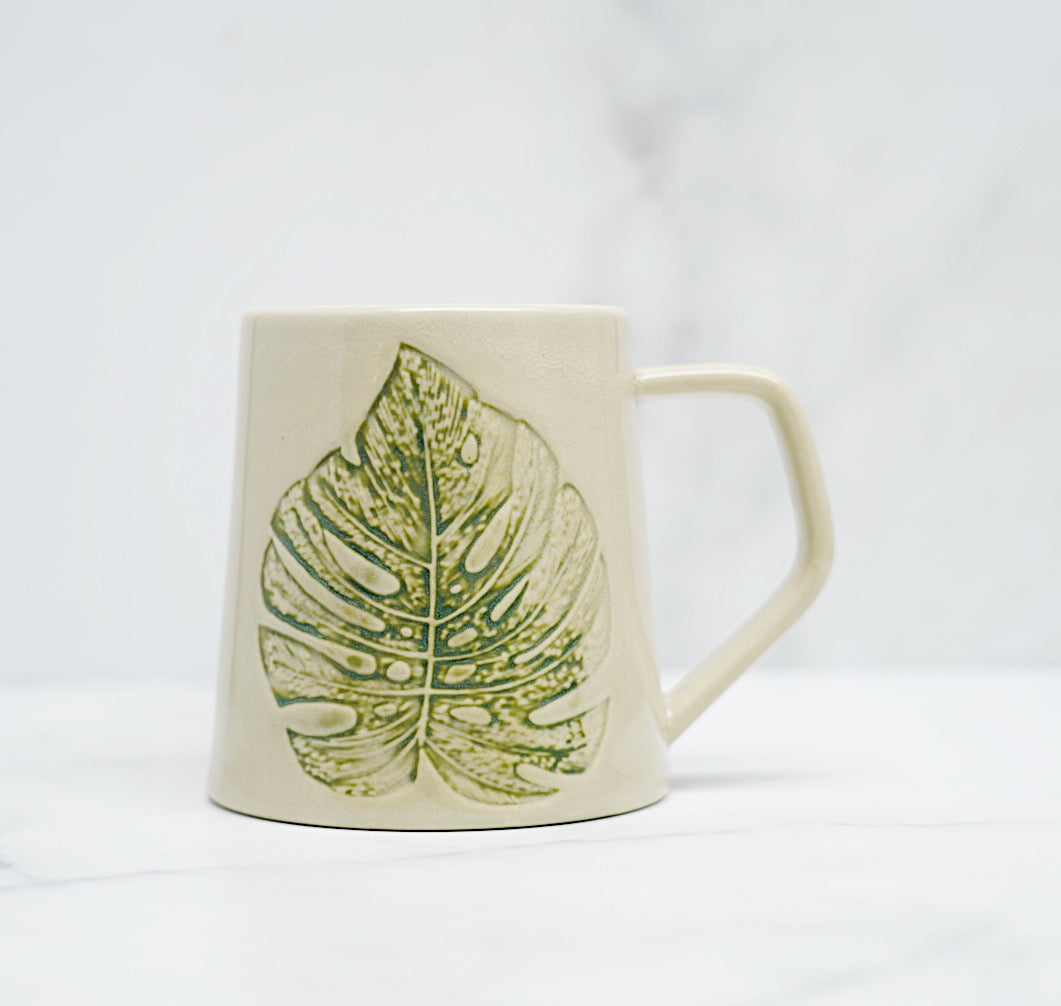 tasse-monstera,tasse,cafe,the,breuvage-chaud,tasse-a-cafe,citation,ceramique,idee-cadeau,montreal,boutique,montreal