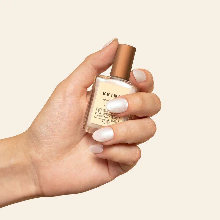vernis-a-ongles-bkind-perle,vernis-a-ongles,bkind,montreal,vernis,vegetalien,non-toxique,quebec,fait,fabrique,produits-quebecois,pastel,montreal,ahuntisic,boutique-casa-luca,arizona