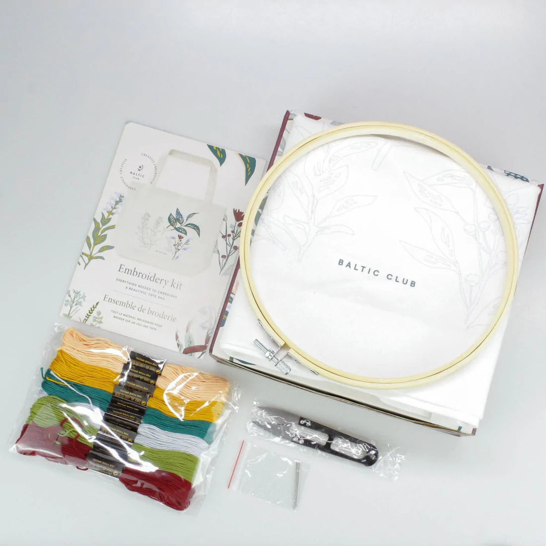 ensemble-de-broderie-baltic-club,broderie,baltic-club,montreal,diy,ahuntsic, boutique-casa-luca,casaluca,promenade-fleury,